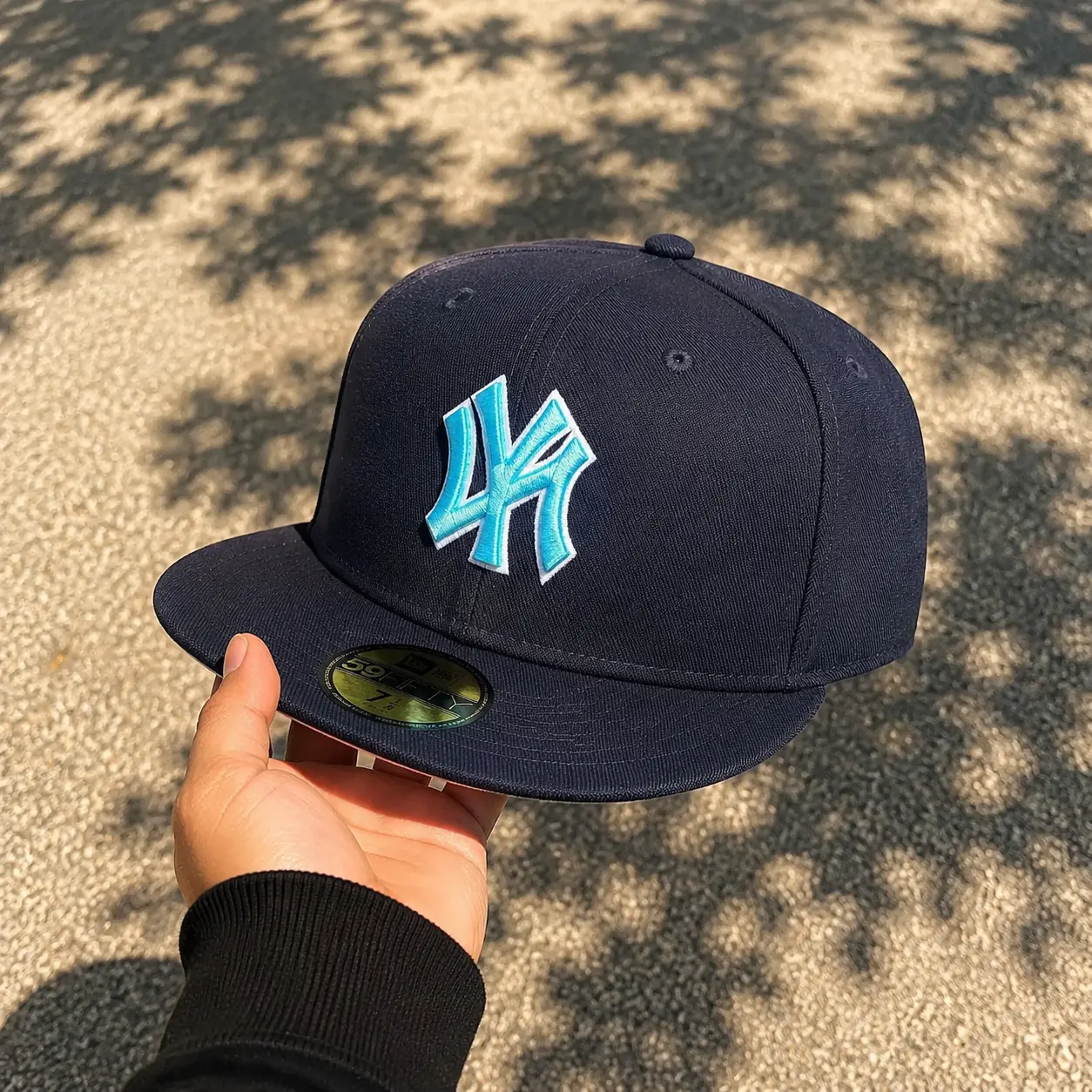 New Era MLB Yankees 9FIFTY Snapback Cap Navy Blue Icy Logo Baseball Hat Streetwear Urban Fashion Hip Hop Style Clean Minimal Trendy TikTok Viral Hat Adjustable Unisex Embroidered NY Cap