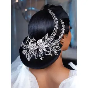 Rhinestone & Faux Pearl Decorated Hair Clip,  Elegant Flower Design Headwear for Wedding, Bridal Party Favor Hair Accessory