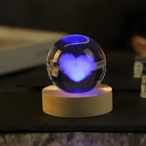 3D Laser Engraved Heart Cloud Crystal Ball Night Light, USB Powered, Colorful Base, Perfect LED Lighting, Bedroom and Living Room Decor, Home Decoration Lamp, Mood Decorative Lights