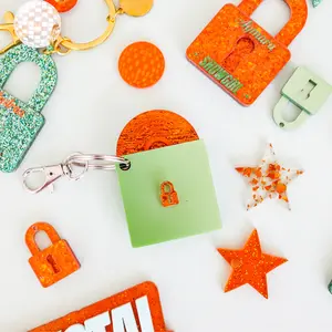 Showgirl Keychain - Album - NFC Tap and play