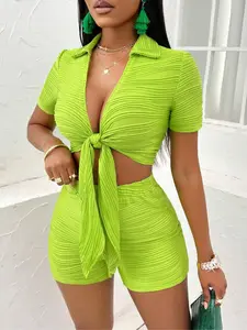 Sexy Plain Tie Front Short Top and Shorts Set, Outfit, Perfect for Beach Vacations, Casual Fashion, Slim-Fitting, Short Sleeve, Crop Length, Womenswear