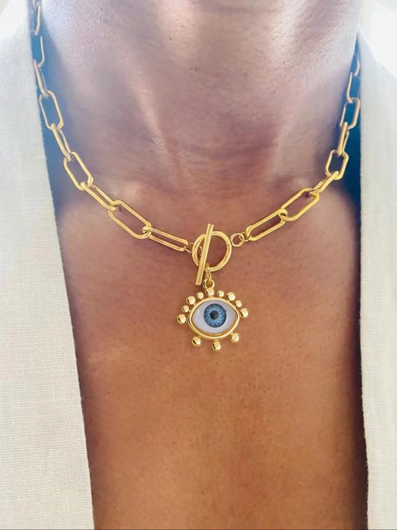 Fashion Simple Devil Eye Pendant Necklace, Unique Ring Clasp Chain Jewelry, Stylish Accessory for Women, Trendy Party Wear