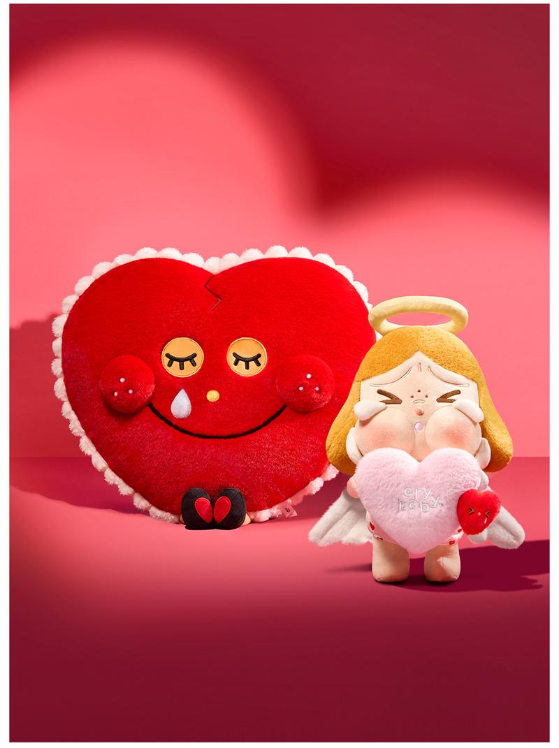 POP MART CRYBABY Crying for Love Series-Plush Gift Box, Collectible Toys, Valentine’s Day Gifts