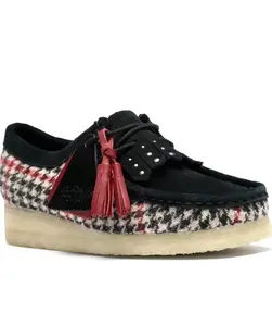 BLACK TWEED WALLABEE SHOE
