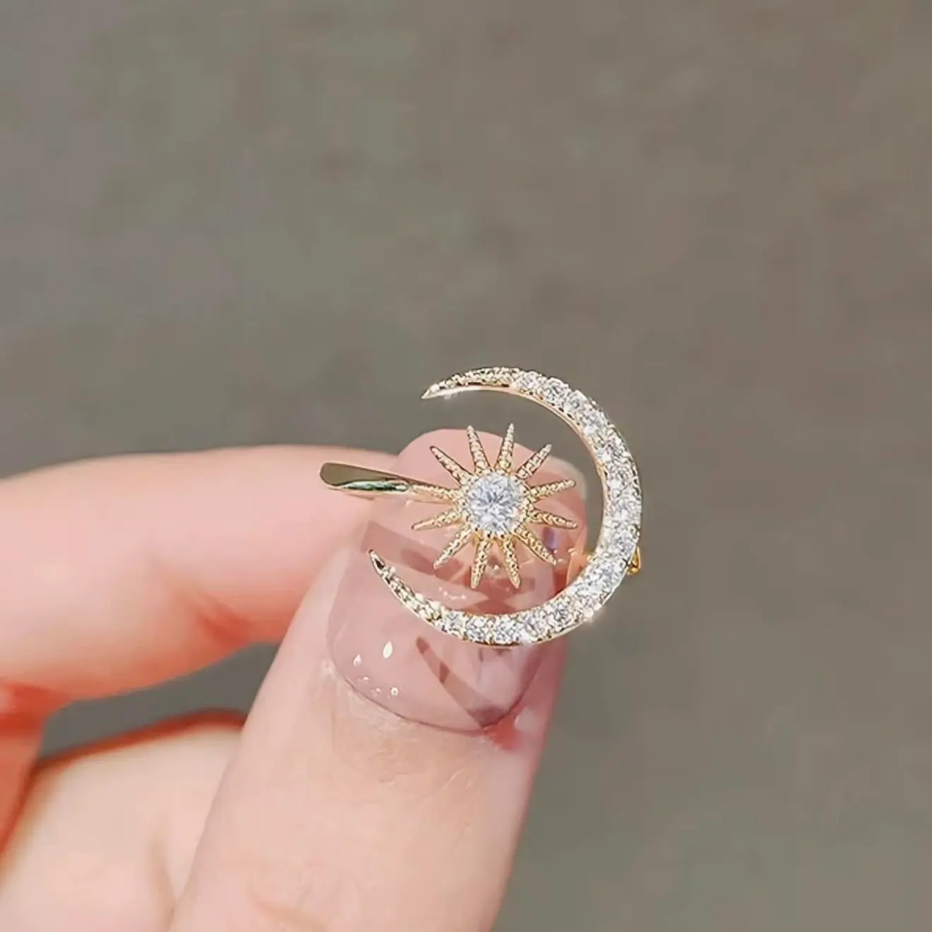 Meaningful Sun & Moon Adjustable Open Band Ring - Sparkling Rhinestone, Crescent, Starburst Sun, Cubic Zirconia, 3g Alternative Fashion Ring for Her Everyday Wear Gift, 3 Grams