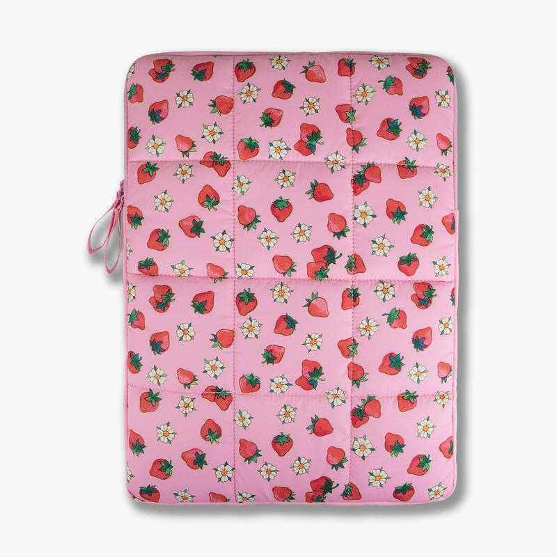 Puffy Laptop Sleeve - Strawberry Shortcake™ Vintage