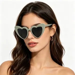 Sparkly Crystal Heart Shaped Sunglasses Glitter UV Protection Trendy Shades