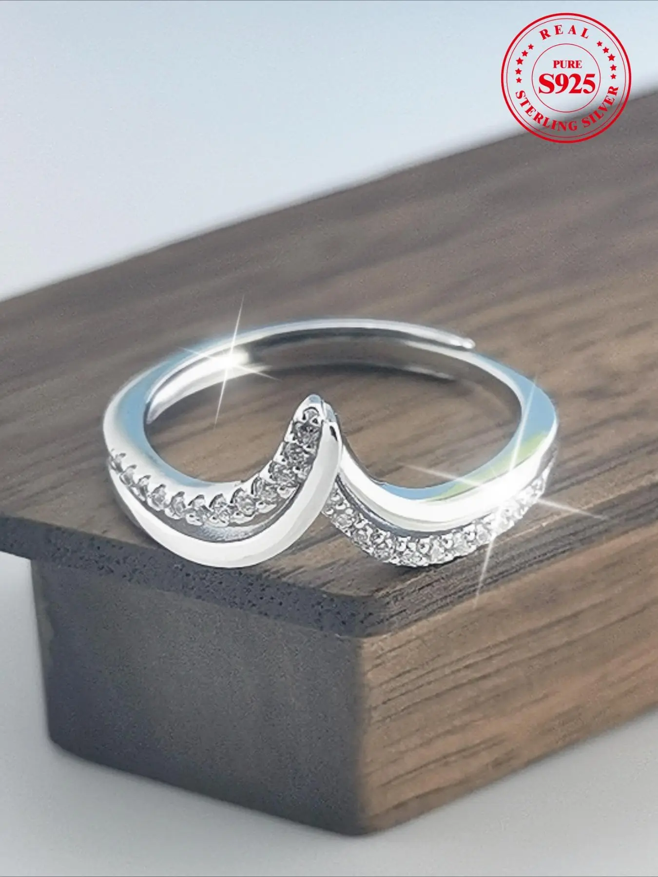 S925 Sterling Silver V Shaped Crown Design Artificial Zircon Ring, Elegant Jewelry for Women, Trendy All-match & Exquisite Jewelry for Birthday Gift
