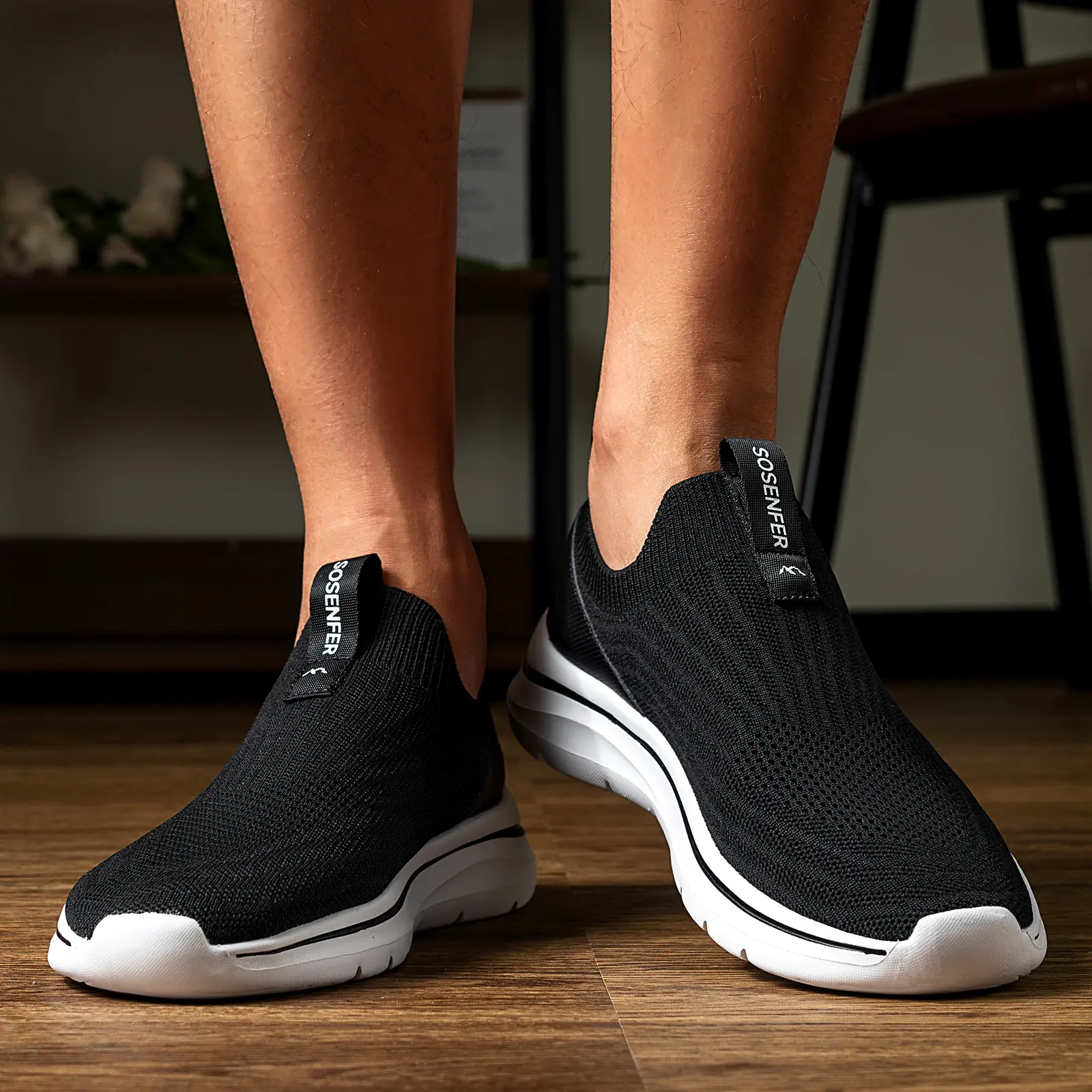 Men fashion sneaker.2026 Men's Slip-On Sneakers Ultralight & Laceless Breathable Sports Shoes Non-Slip Training Running Shoes for Fitness, Jogging & Casual Wear.1276