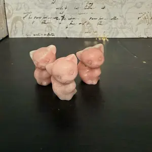 Pink opal kitty