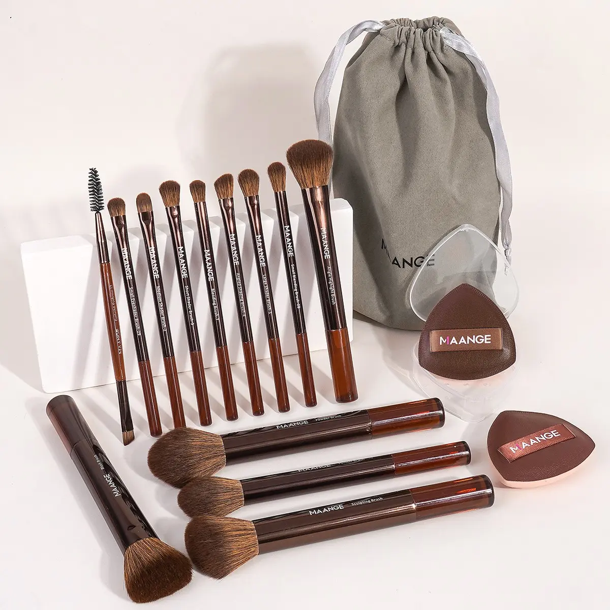Maange 16-Piece Makeup Tool Set, Includes 13 Brushes, 2 Sponges, Storage Bag, Foundation Brush, Blush Brush, Powder Brush, Eyeshadow Brush, Mascara Brush, Highlighter Brush, Makeup Brush Kit, Makeup Brushes Kits, Cosmetic Brush Set, Makeup Tools Set