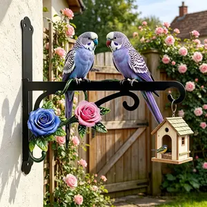 Wall-mounted outdoor hook rod with a metallic parrot and flower theme design, brightly colored, rust-proof and sun-resistant. The wreath hook's iron structure is sturdy and durable. The hook is suitable for hanging bird feeders, flower baskets, wind chime
