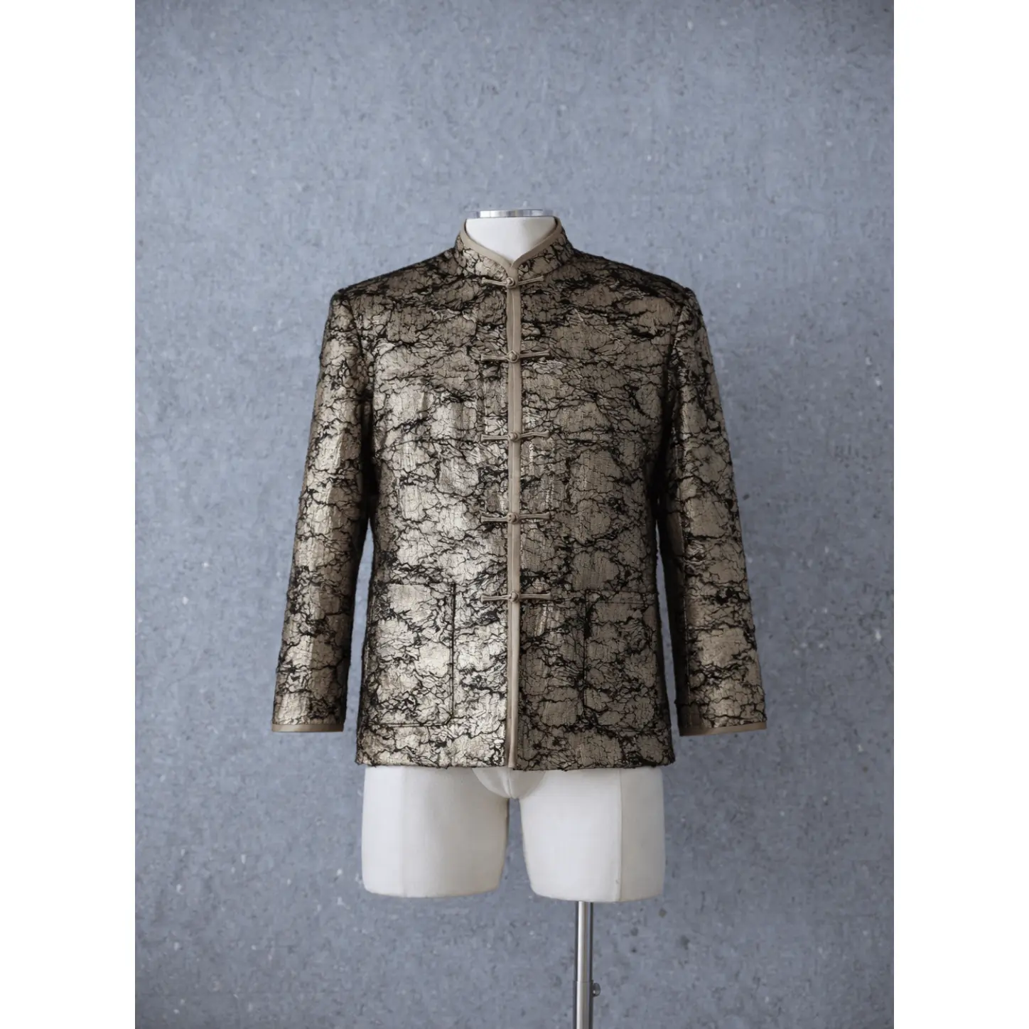 Italian Leaf-Texture Gold Silk Tang Suit Jacket