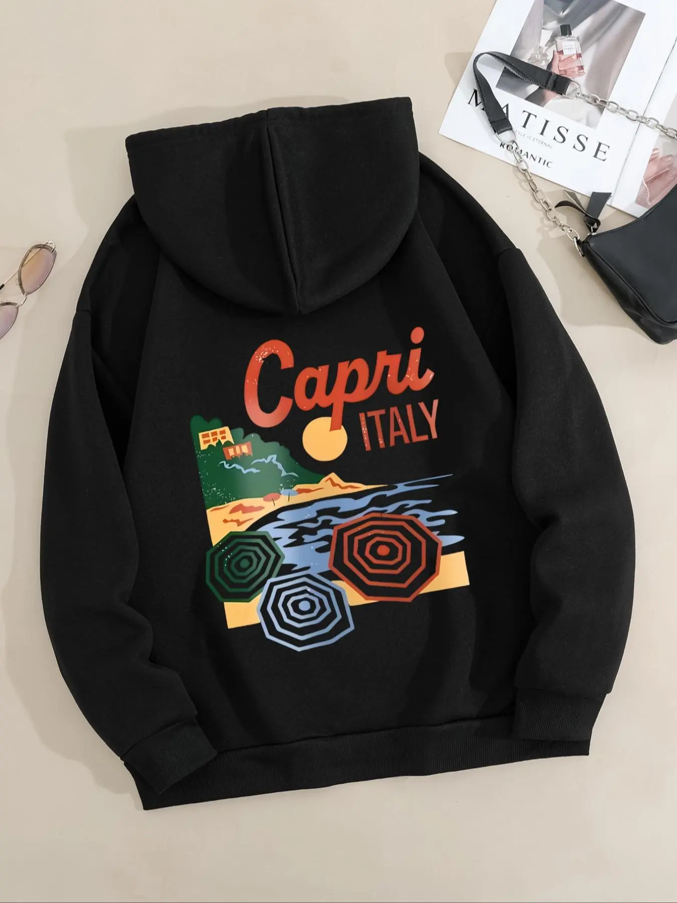 【Plus Size】 Capri Italy Print Hoodie, Casual Long Sleeve Pullover Hooded Sweatshirt for Daily Wear, Women's Plus Clothing for Fall & Winter, Tops