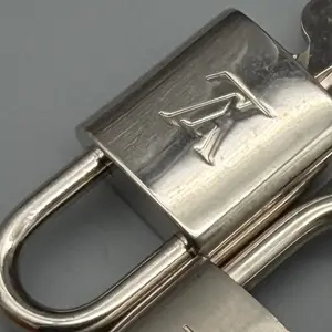 Pre-owned Louis Vuitton Silver Lock & Key (Exact # TBD)