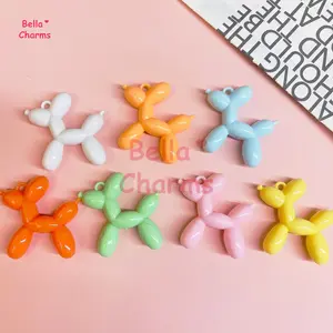 Balloon dog charm