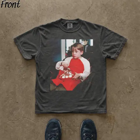 Women's Cute Cotton Crew Neck Casual Short-Sleeve Christmas Shirt - Vintage Home Alone Kevin McCallister Comedy Graphic, Santa Claus Winter Back Print, Cold Wash, Lightweight All-Season Unique Gift