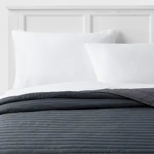 Room Essentials Sateen Quilt Satin Soft OEKO-TEX, Dark Gray, Full/Queen