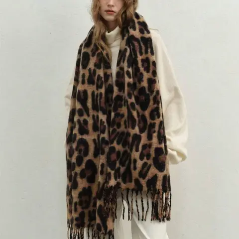High-Quality Leopard Print Scarf, Cool Tassel Vintage Shawl, Y2K Faux Wool Warm Shoulder Wrap, Fall & Winter Fashion Accessory #GLOBAL PICKS