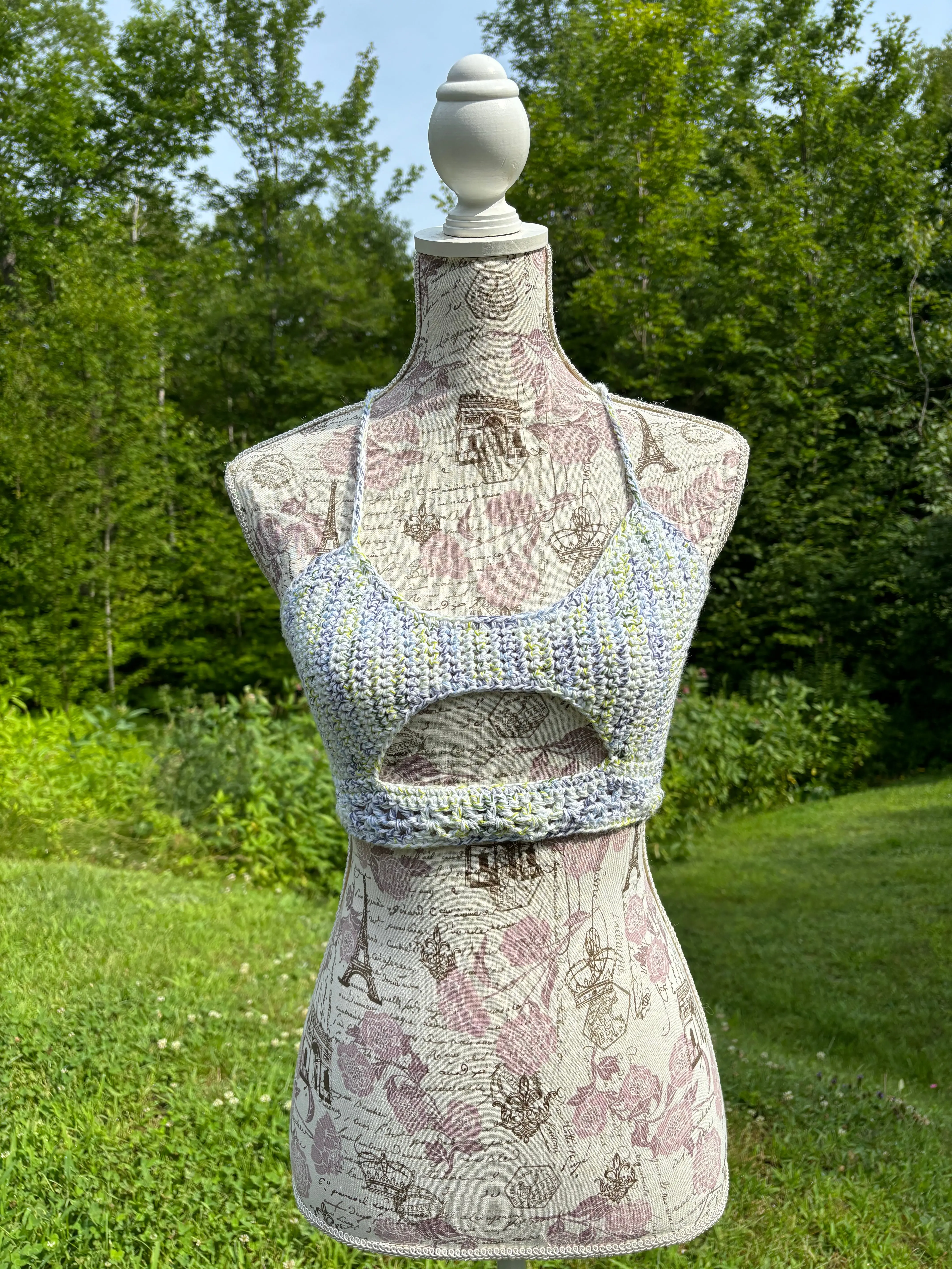 Sneak a Peek Crochet Crop Top Mellow Fellow Size Medium
