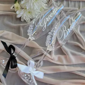 Groom & bride champagne set