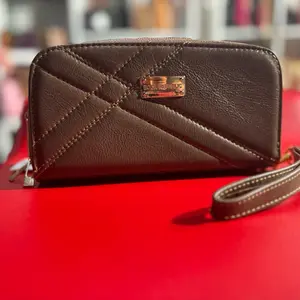 Woman wallets