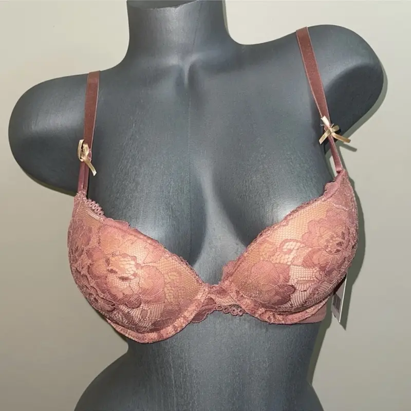 Super Push Up Extreme Padded Maximum Lift Add 2 Cup Size Bra. NWT Firm price New Arrivals Ilys Lumie Brand Everyday Womenswear Trend