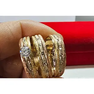 14K Gold Wedding Ring Set for Couple - Set de Anillos de Boda 14k