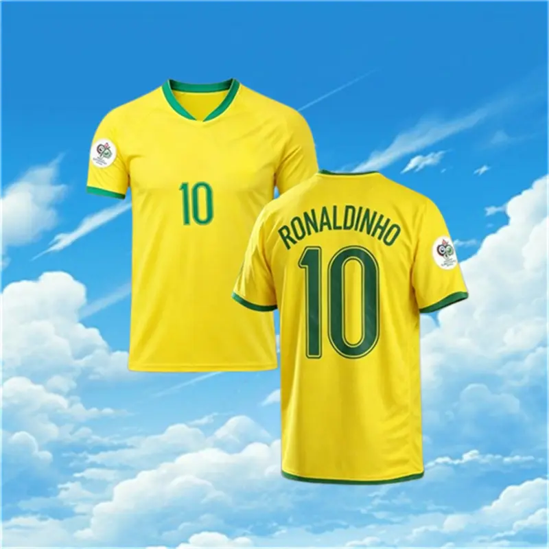 2006 Home Retro Ronaldinho 10 Short sleeve Soccer Jersey