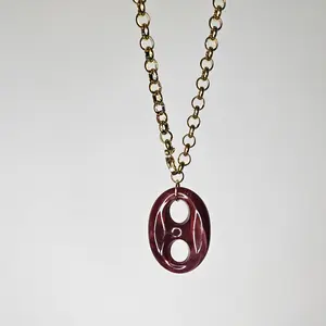 Musme Acrylic Burgundy Necklace (Collar)