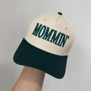 Mommin Trucker Hat for Women Embroidered Mom Baseball Cap Adjustable Canvas Vintage Hat for Casual Wear
