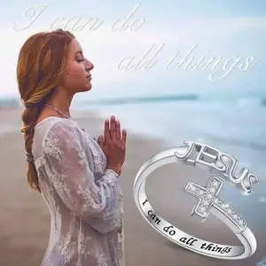 Jesus Christ Cross Ring with Glass Crystal Engraved 'I Can Do All Things' - Religious Jewelry Gift, Suitable as a Gift for Mom, Mother, Daily Use