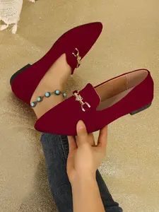 New Women's Flat Shoes with Metal Buckle, Breathable Casual Low Top Slip-On Sneakers, Pointed Toe Textile Shoes for Spring & Fall, Casual Flats, Business Style Flats, Fashionable Flats
