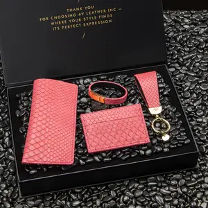 Python Gift Set