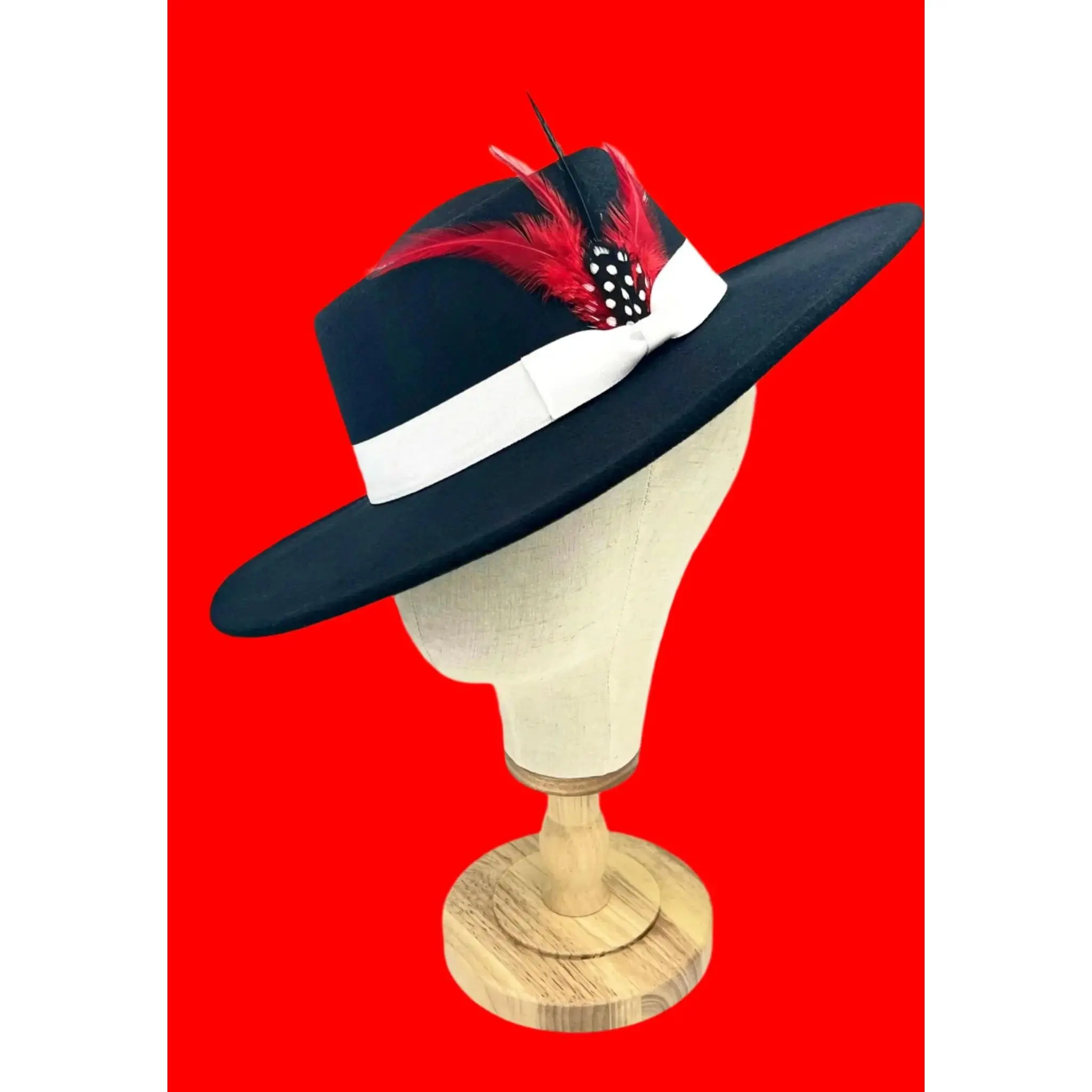 Luxury Round Fedora -black