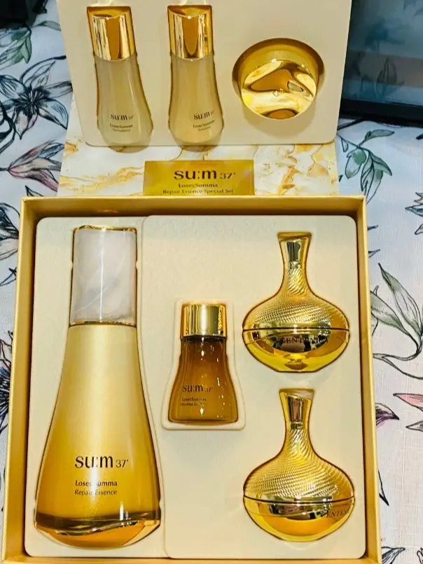 SU:M37 – LosecSumma Repair Essence 7Pcs Special Set:  Advanced serum for Anti-Aging and skin barrier repair
