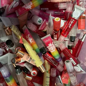 Assorted Lipgloss scoop