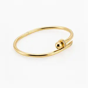 NAIL BRACELET
