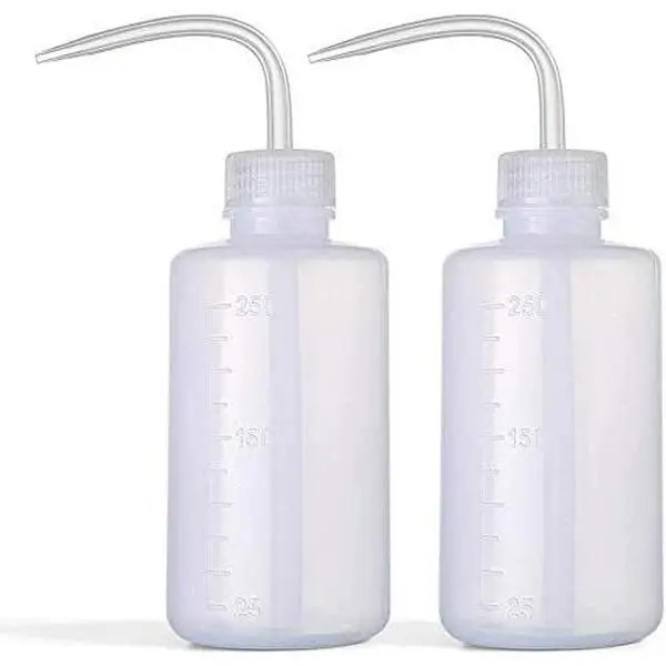 Wash Bottle 2 count 250ml/8oz Safety Bottles Watering Tools, Economy Plastic Squeeze with Narrow Mouth Scale Labels for  Succulent Cleaning Washing
