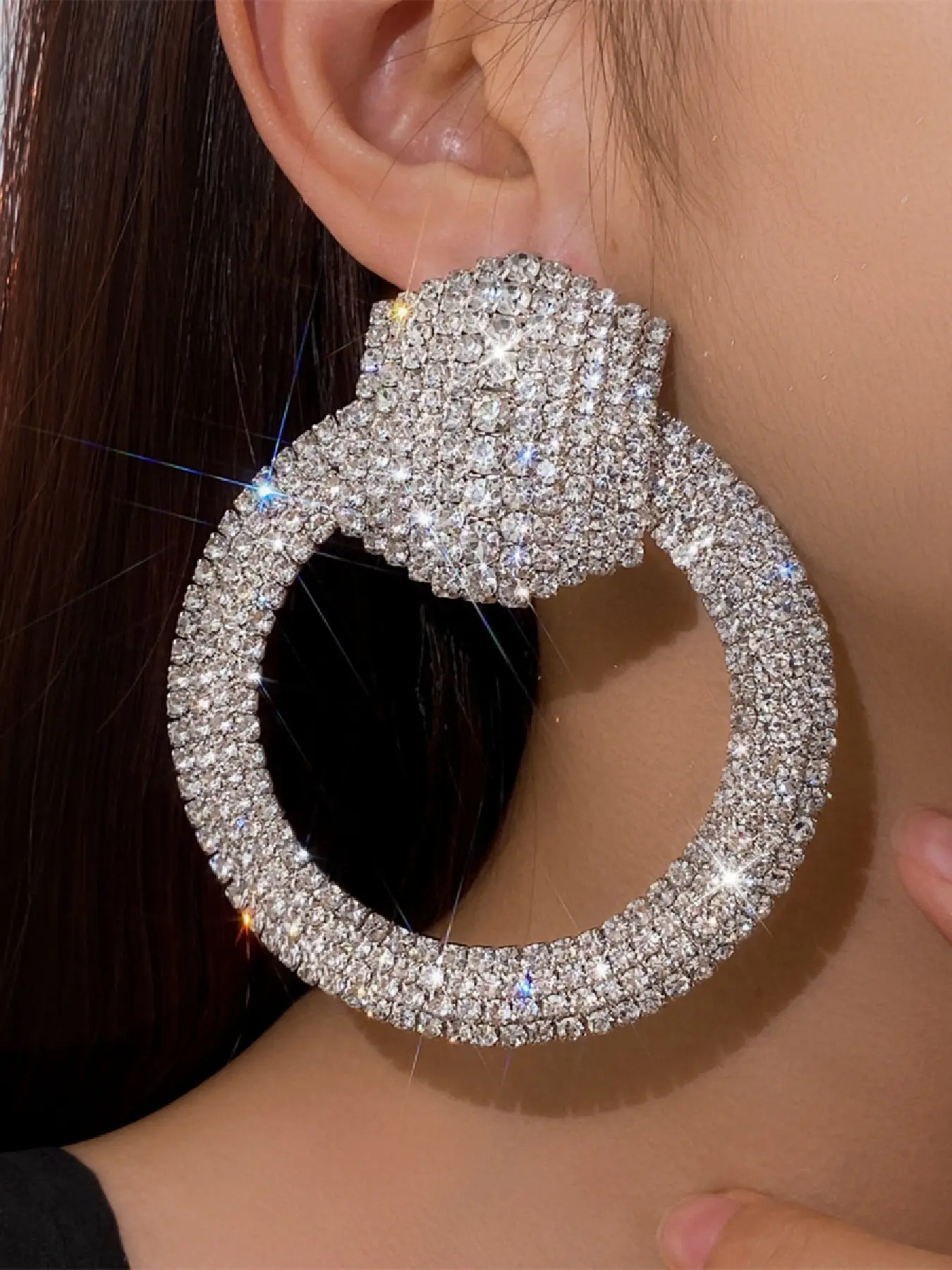 Luxury Silver Color Geometric Hoop Statement Earrings for Women, Perfect for Wedding Evening Festive Wear, Casual Style All Seasons, High Quality Hoop Shape Earrings, Ear Hoops, Earrings Jewelry