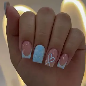 Press on Nails dreamy blue