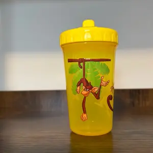 Kid slip proof sippy cup Kid slip proof sippy cup