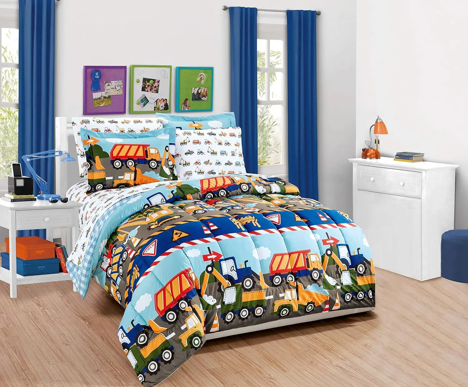 Fancy Linen Boys Comforter and Sheet Set Construction Zone Public Work Excavator Dump Trucks Front and Backhoe Loader Tractors Light Blue Red Yellow Dark Blue New # Construction