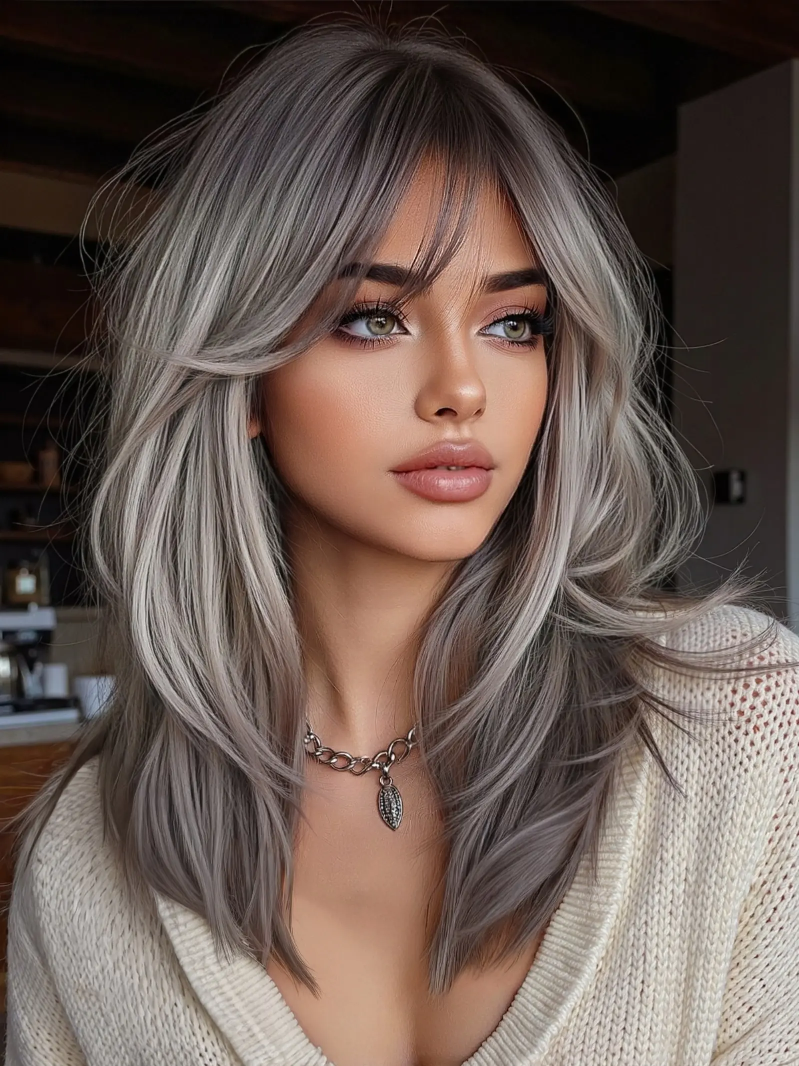 Luxurious Short 16-Inch Women's Synthetic Wig with Bangs, Soft Fiber for Everyday and Party Use, Natural Look Wig, Straight Synthetic Wigs, Synthetic Smooth Wig