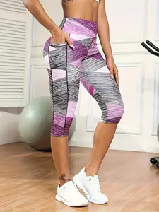 High Waisted Geometric Print Capri Leggings - Sporty Sports Bottoms with Side Pocket for Workout, Yoga