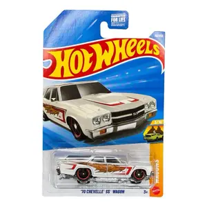 Hot Wheels ‘70 Chevelle SS Wagon white Mainline 3/10