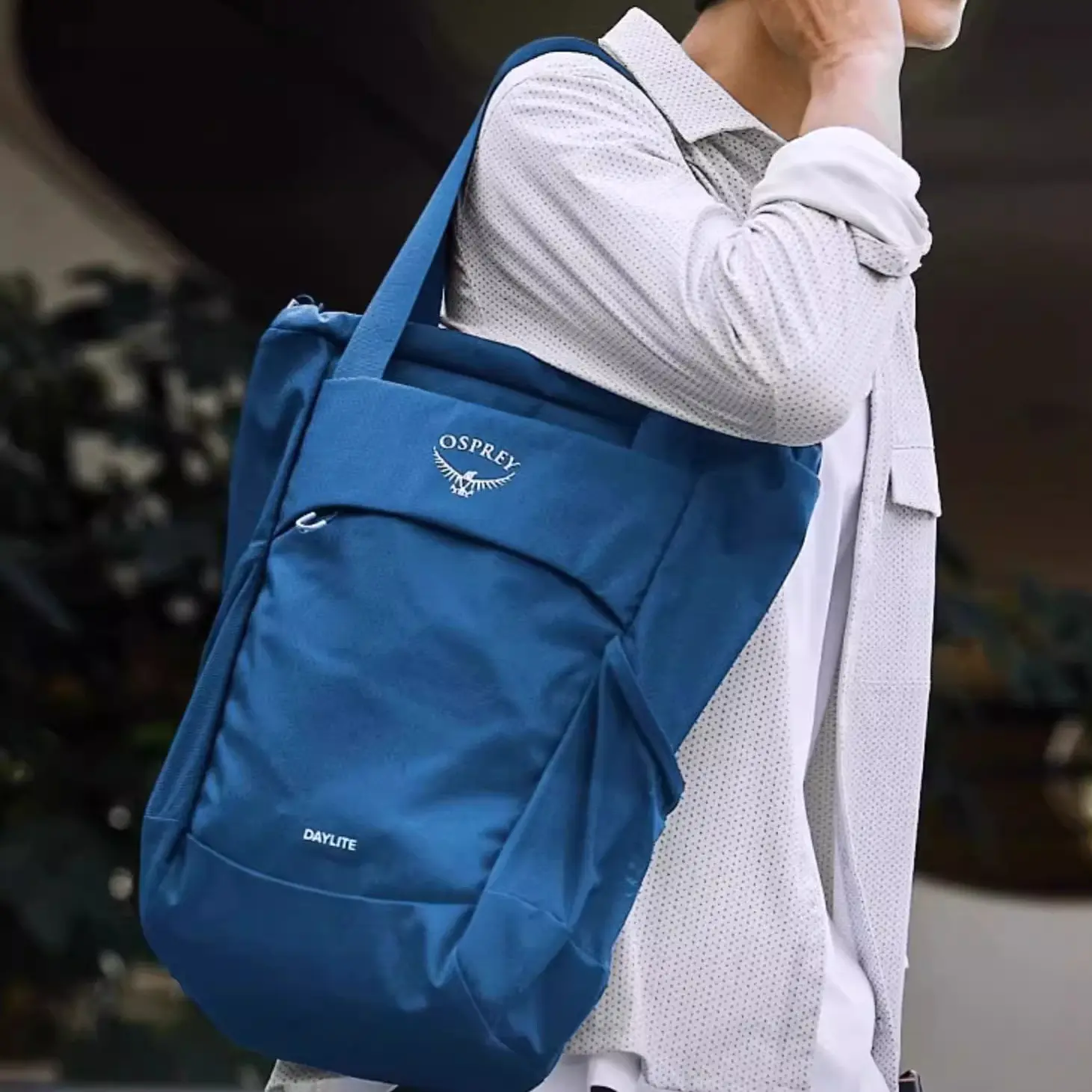 Osprey Daylite Tote Pack (20L) – Dual-Use Urban Commuter Bag (Tote & Backpack)