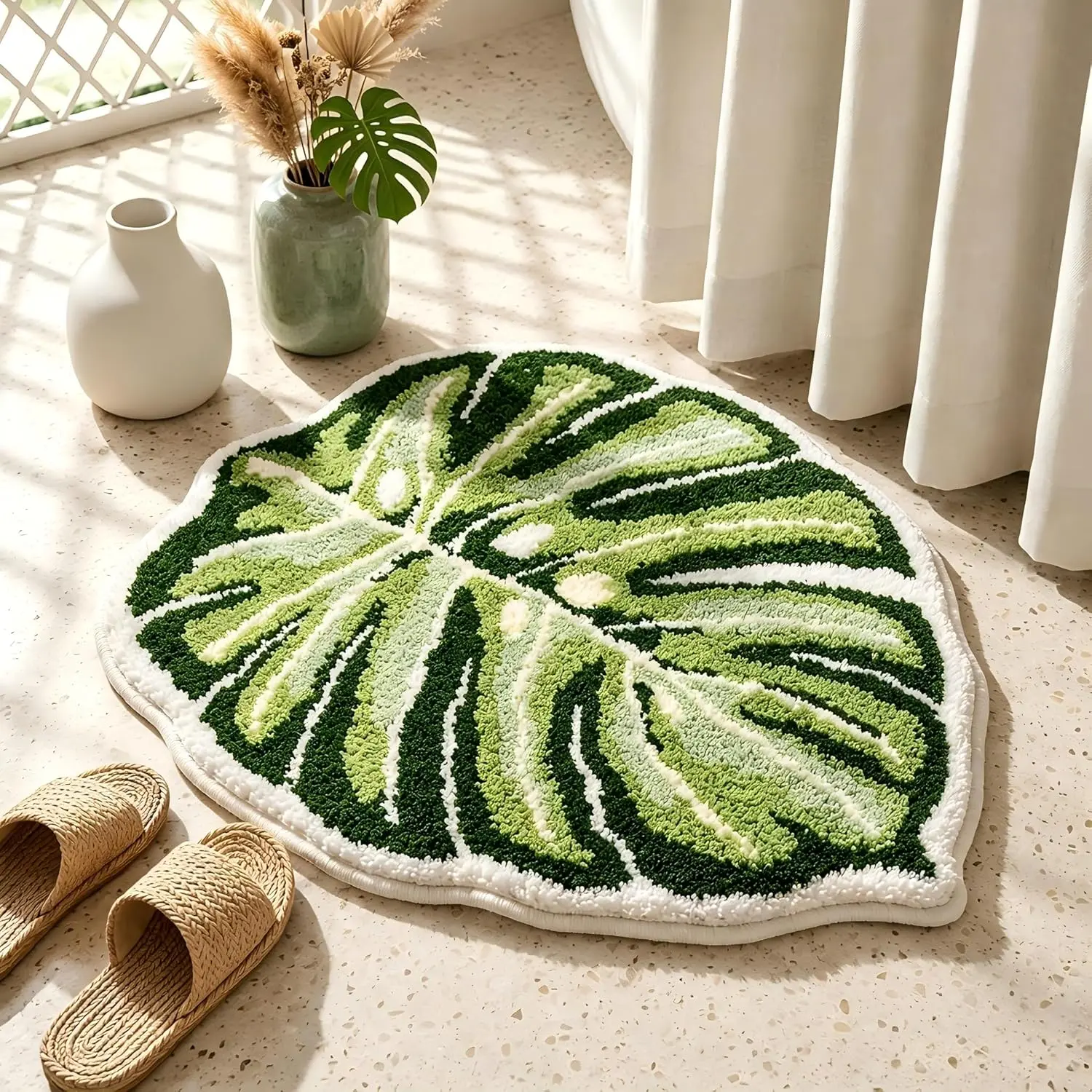 Monstera Bath Mat, Green Leaf Bathroom Rug, Soft Non Slip Washable Plant Bath Mat for Tropical Green Boho Bathroom Decor (21" x 26")