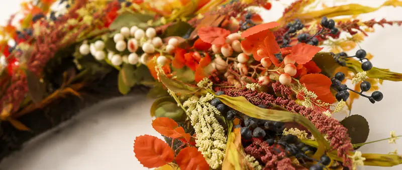 Thanksgiving Fall Wreath with Berries & Leaves, Hook Included, Festive Home Decor for Porch Wall, Room Decor Thanksgiving Fall Wreath with Berries & Leaves, Hook Included, Festive Home Decor for Porch Wall, Room Decor
