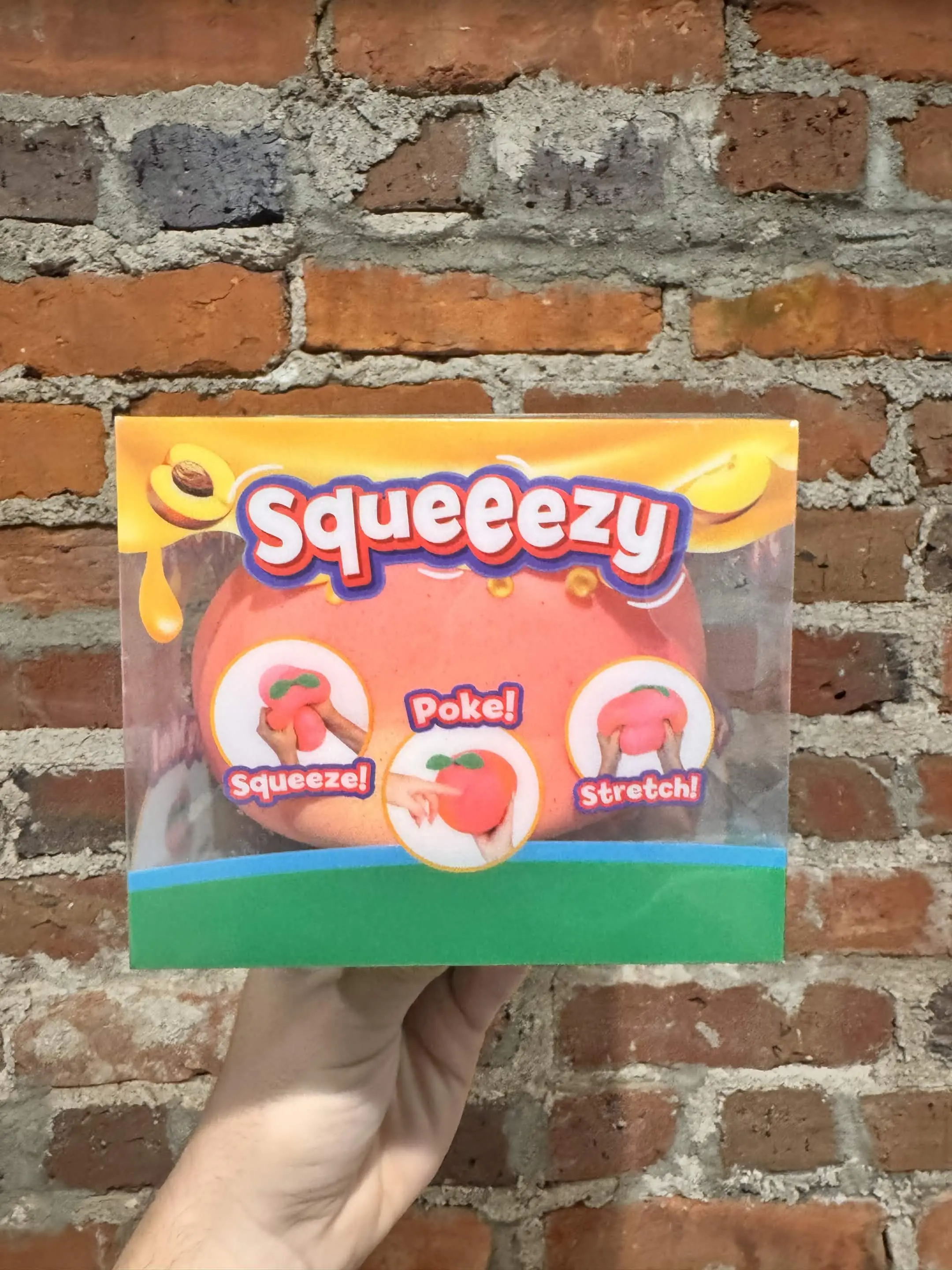 100% Authentic Sunny Days Squeezy Jumbo Peach!! Squishy Crazy Fun!! FOR AGES 3+ GREAT STRESS RELIEF!!